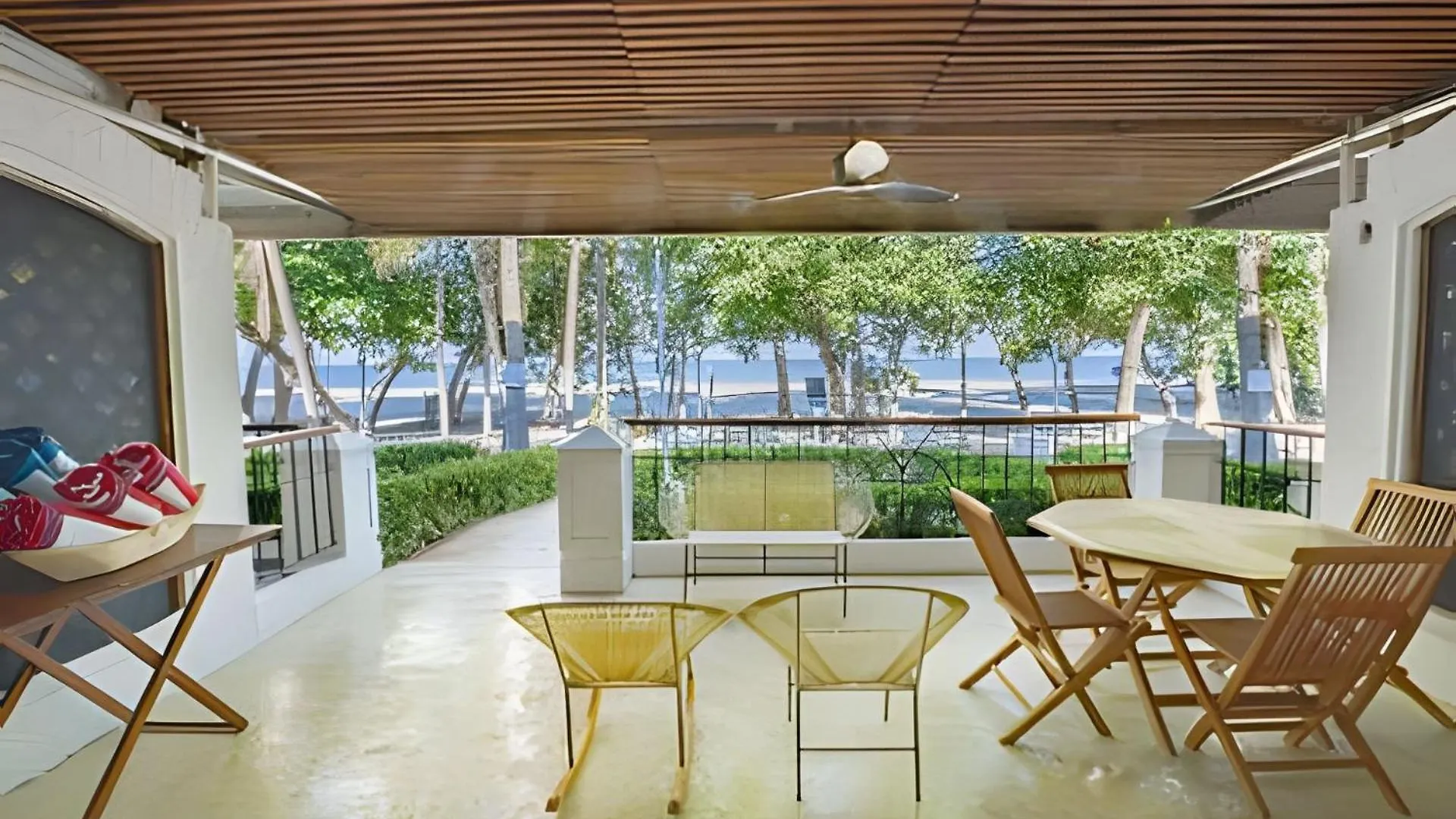 Modern And Cozy Beachfront House Santa Marta 7Pax Holiday home