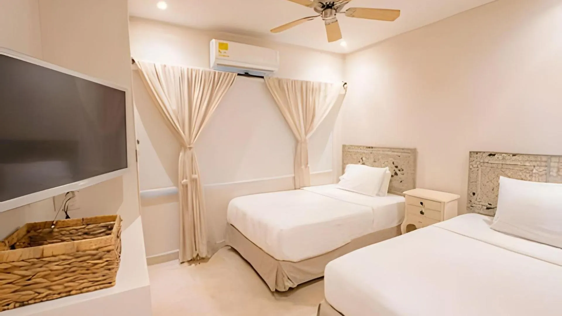 Modern And Cozy Beachfront House Santa Marta 7Pax Holiday home
