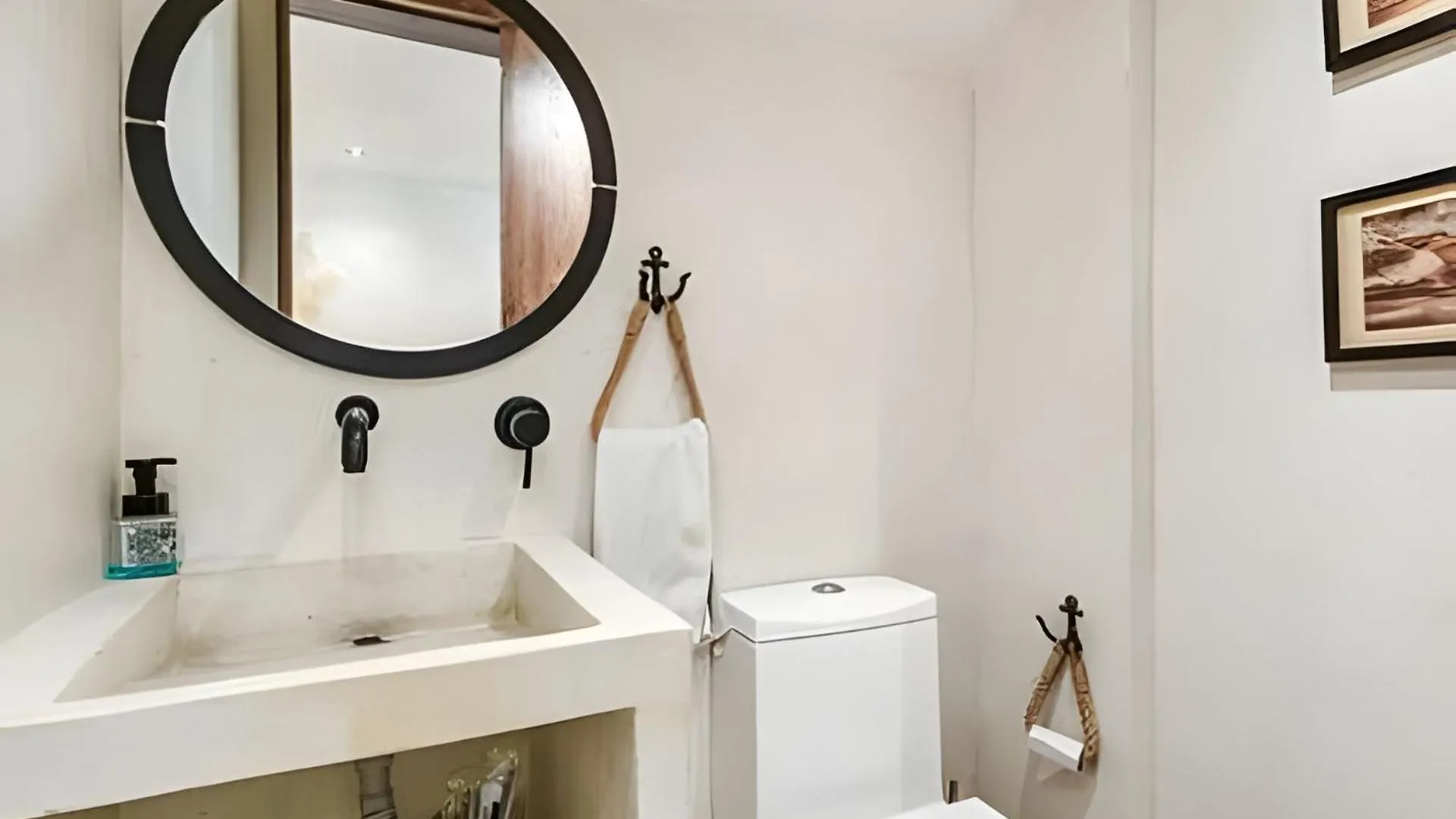 Holiday home Modern And Cozy Beachfront House Santa Marta 7Pax